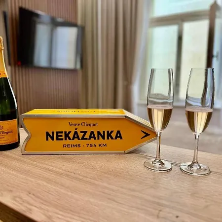 New Ios Velour Apartament