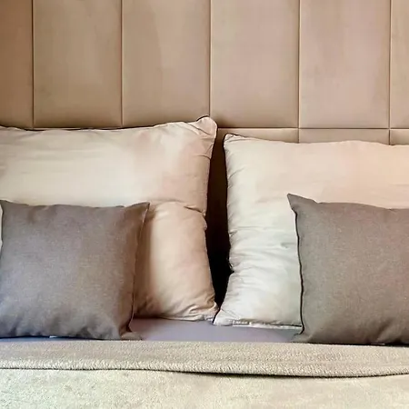 New Ios Velour Lejlighed Prag